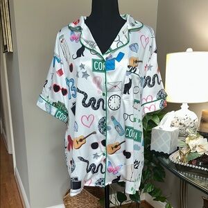 Taylor Swift Tour White and Green Whimsical Print Pajama Top